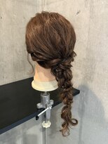 エイミー 伏見店(aemii)&nbsp;編み下ろしスタイル