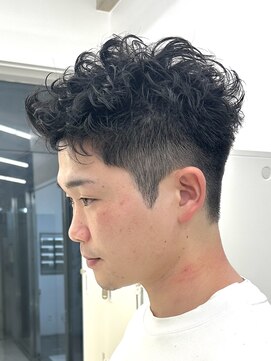 ウィル バイ ブラウン(Vir by Brown) ニュアンスパーマ/スパイキーショート/刈り上げメンズ