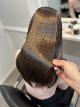 ウィステリア アネックス 銀座(WISTERIA ANNEX) グレージュ/ULTOWAトリートメント/髪質改善カラー/東銀座