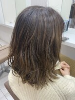 カットハウス ニューヨーク(CUT HOUSE NEW YORK) ゆるふわパーマ×ベージュカラー