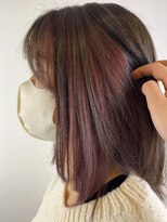 美容室ステラ 東大宮店&nbsp;ダークチェリーレッド×インナーカラー