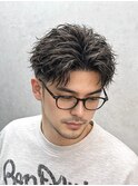 大人パーマ　縦落ちツイスパ