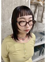 イン(in.)&nbsp;【小顔・顔まわり】ぱつっとバング/ウルフヘア/おしゃれかわいい