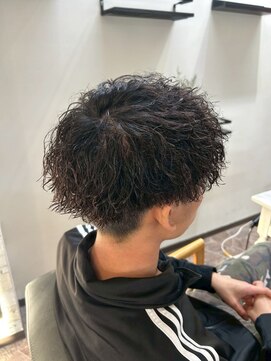 ハルクファースト 札幌(HRK 1st.) 札幌大通メンズショートカットシャドウツイストスパイラルパーマ