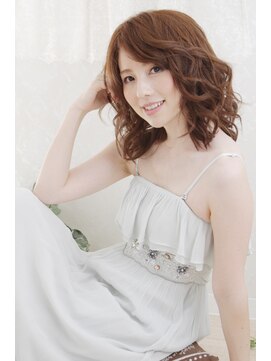 フォルテ 藤枝エピ店 ふんわり華やかミディ