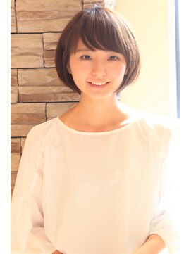 レウナ 外苑前(Reuna) 【３０代４０代５０代】大人の女性に人気のひし形ボブ