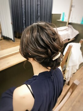 マチュレ 上野店(Mature) 【ヘアセット専門店Mature】ルーズアップスタイル