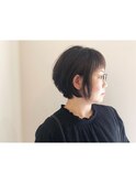 ショートボブ