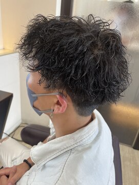 ガーデンエス 府中店(GARDENes) 【メンズ波巻きパーマ】