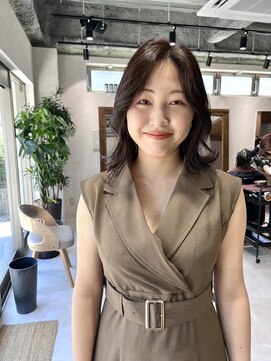 アドア 横浜(ADORE) 【ADORE横浜】くびれヘア×オリーブグレー