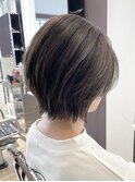 外ハネショートボブ