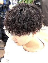 ヒビヲ(HIBIO) ツイストスパイラルフェザーパーマサーブカールニュアンスパーマ