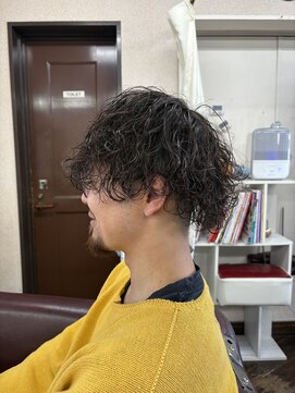 アート(art) 波巻きツイストスパイラルパーマ