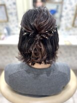 サクララ(Sakura la)&nbsp;ハーフアップ×金箔/参列ヘア/二次会ヘア/鎌倉/ボブ