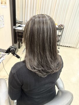 スーリール シュシュ(sourire chouchou) ハイライトカラー