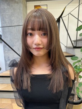 ミリ(mm) トレンド感満載！顔周りレイヤー×透明感ベージュ/10代20代30代