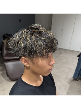 ペグ(peg) 金メッシュパーマ