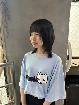 リュッカ(Lyuck) 【MANA】ウルフ/ウルフレイヤー/レイヤーカット