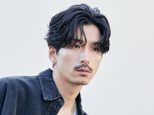 フィフスパーク(fifth PARK)の雰囲気（色気と清潔感を与える【センターパート×フェザーパーマ】が人気）