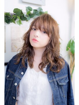 ロンド ルージュ 銀座店(Lond rouge) 【佐藤詩穂】ベージュカラーが可愛い！フェミカジュロング