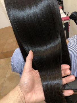 アコンプリッシュ 代官山 恵比寿(accomplish) クリスタルミネコラ