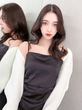 ジーナ 名駅(XENA.) 《xena/中島》お顔周りのレイヤーで色気のある韓国ヘア