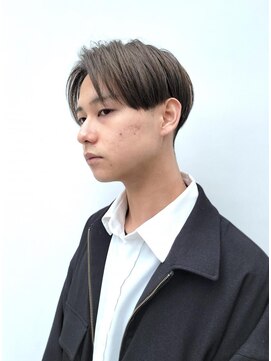 クオンヒール(QUON HEAL) 刈り上げセンターパートニュアンスパーマu