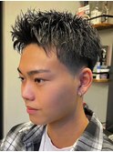 1078ツーブロック刈り上げアップバングハイライトバイカラー