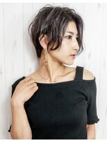 ティアラ 桜木町(TIARA) 大人可愛いハンサムショート20代30代40代ショートボブハイライト