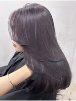 サイン 渋谷(SIGN)&nbsp;ふんわりミディアムシースルーバングアッシュカラー大人ボブ