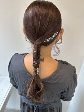 ミラバイグリーン(Mira by green) 【担当KANNA】タイトアレンジ×銀箔♪