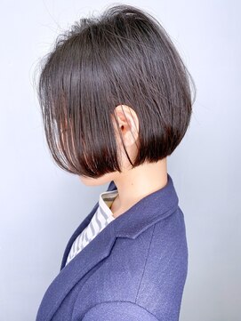 アルトル 池袋(altru) 大人かわいい首スッキリボブ