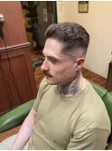 MEN'Sアッシュオールバックミドルスキンフェード