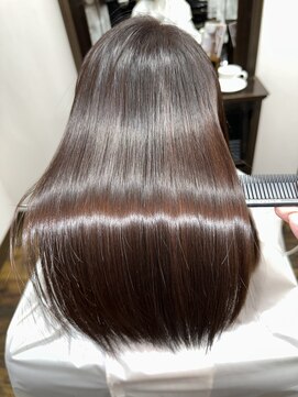 美容室 夢先案内 【最新ストレート】ネオメテオストレートで極上艶髪