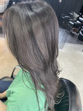 ニーゼロゼロナナ(2007) デザインカラー