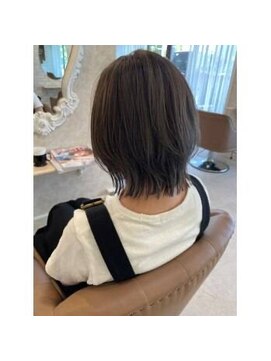 ヘアルーム ルシア(Lucia) くびれスタイル！