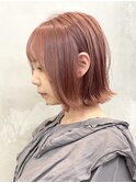 ブリーチピンクベージュボブレイヤーミディアムカットグレージュ
