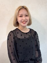 カルム ノエル(CALME noel) 山口 凜花