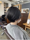 ショートボブ