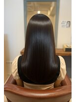 スローネ(THRONE) 髪質改善酸性ストレートで艶髪/20代30代40代/新宿