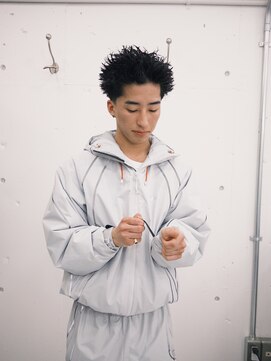 ウェルネス(Wellness) 長め仏陀パーマ