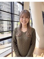ハーツオオサカ(HE:ARTS OSAKA)&nbsp;韓国ヘア艶感ロングレイヤー透明感カラー韓国ロング艶カラー
