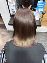 ニュイ 茨木店(nui +)&nbsp;ワンホンレイヤー/ミルクティーブロンド/ダークブルー/茨木