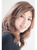 大人の愛されセミロング