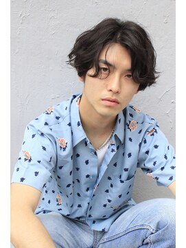 ブークル(boucle) 外国人風マットニュアンスセンターパートネープレススタイル