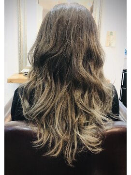 レジスタヘアーワークス (REGISTA hair works) バレイヤージュカラー