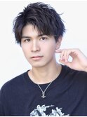 黒髪 かき上げリバースショート ツーブロック