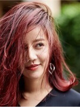 クレアール 恵比寿店(CREAR) 【CREAR 恵比寿/代官山】デザインカラー×レッド