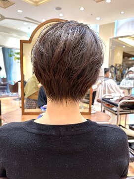 ビュートリアム265(BEAUTRIUM 265) 大人かわいいハンサムショート/前髪なしショート/前髪長め/銀座