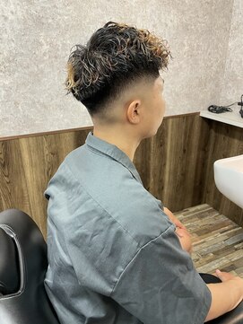 ティーズ バーバー T's BARBER スキンフェード